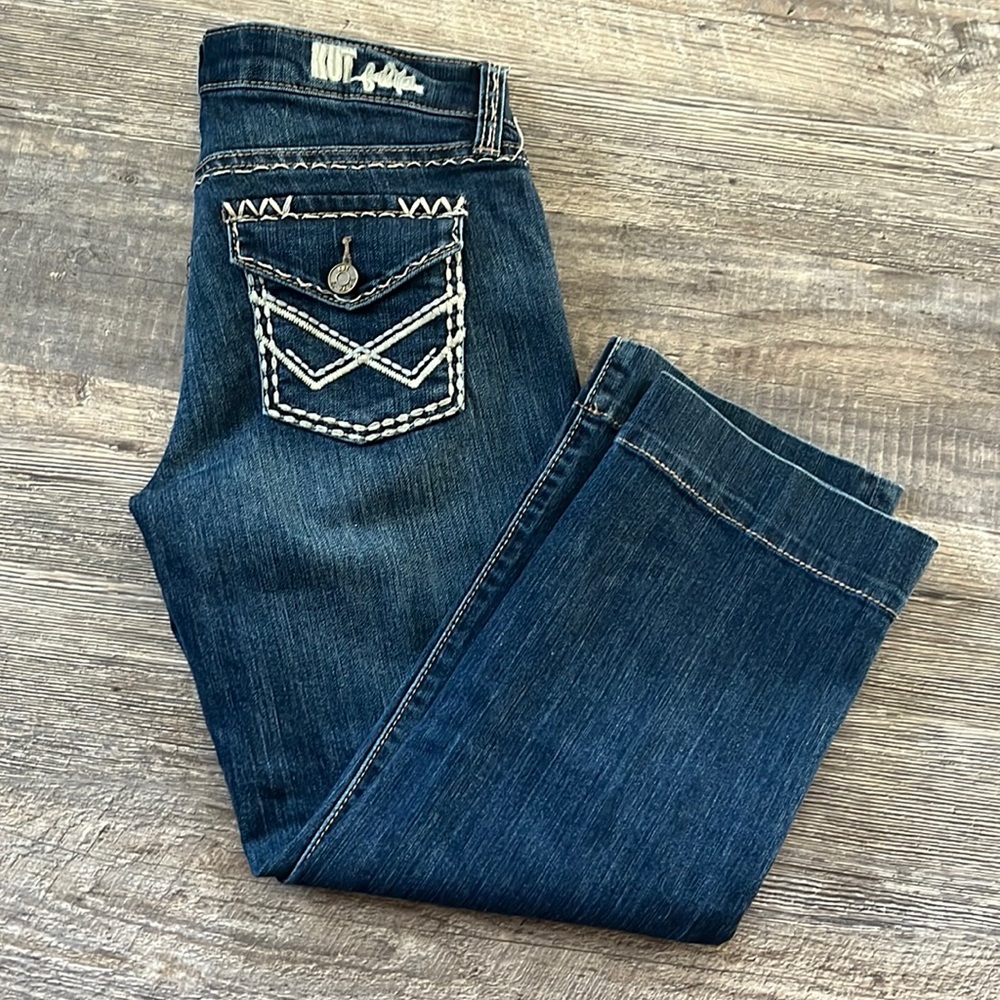 KUT crop jeans size 2 in excellent condition. Only worn a handful of times.